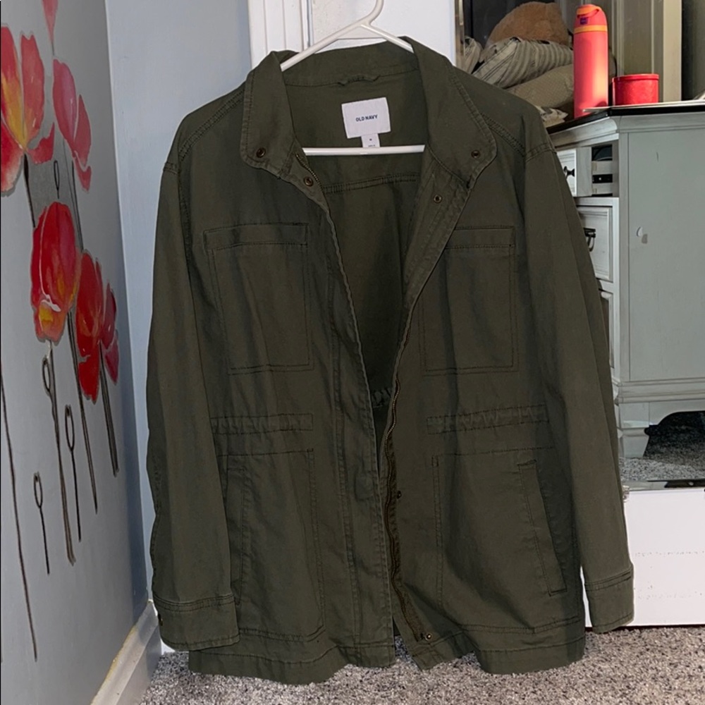 super cute army green jacket